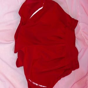 red hottie hot shorts lululemon 4’